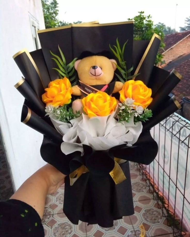 Teddy Bouquet