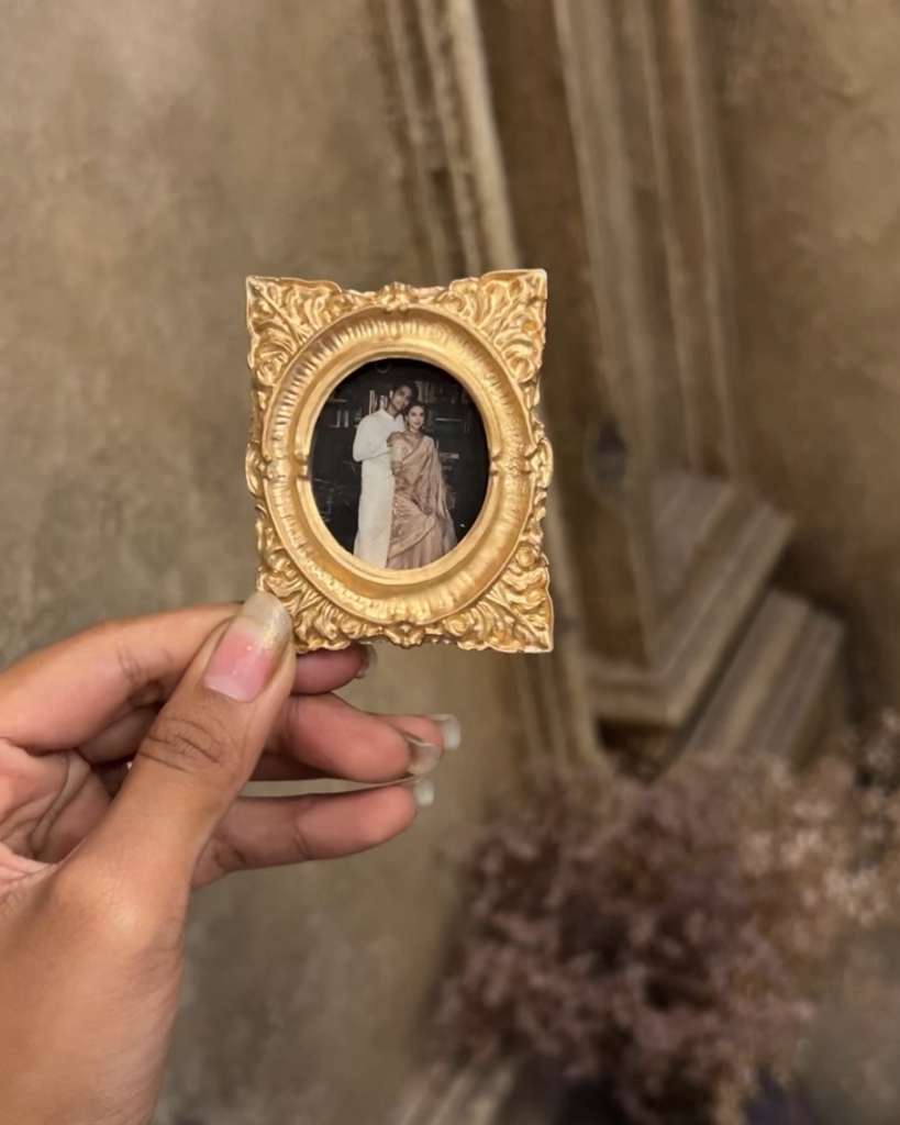 Vintage Frame Magnet