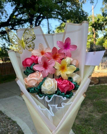 Floral Clutcher Bouquet
