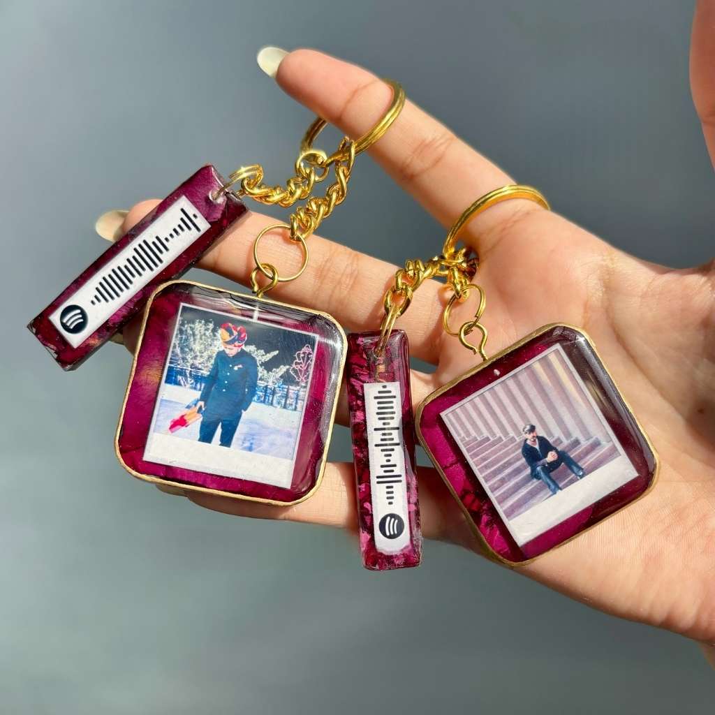 Floral Spotify Keyring