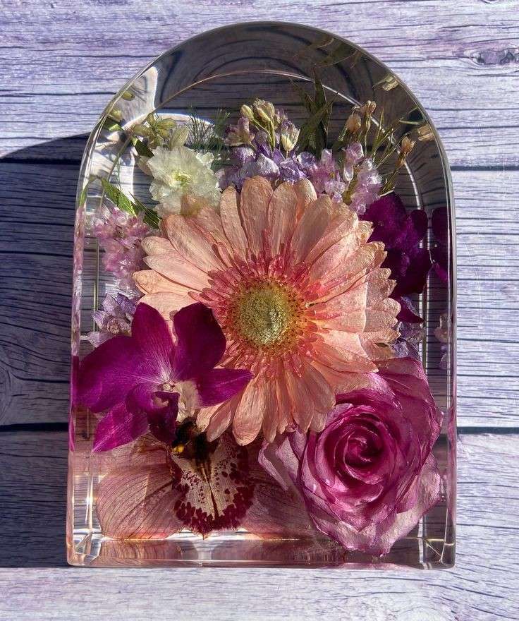 Dome Keepsake Frame