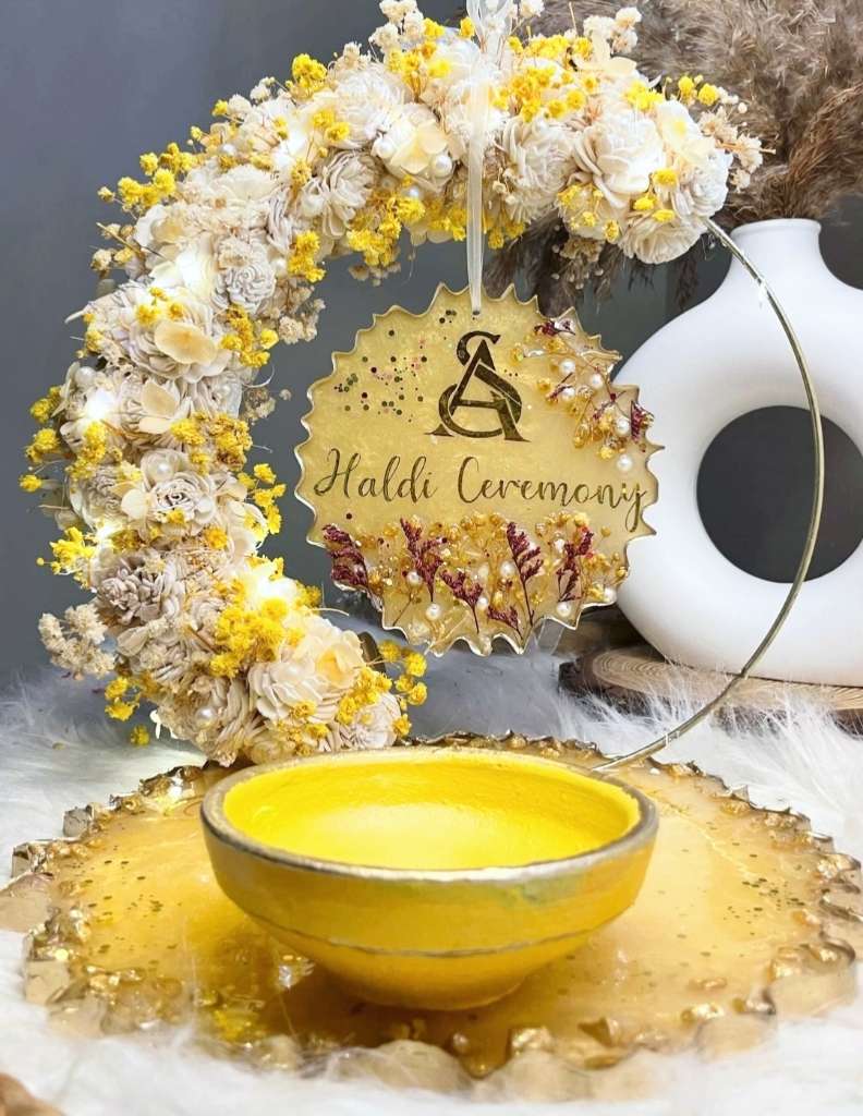 Floral Hoop Haldi Platter