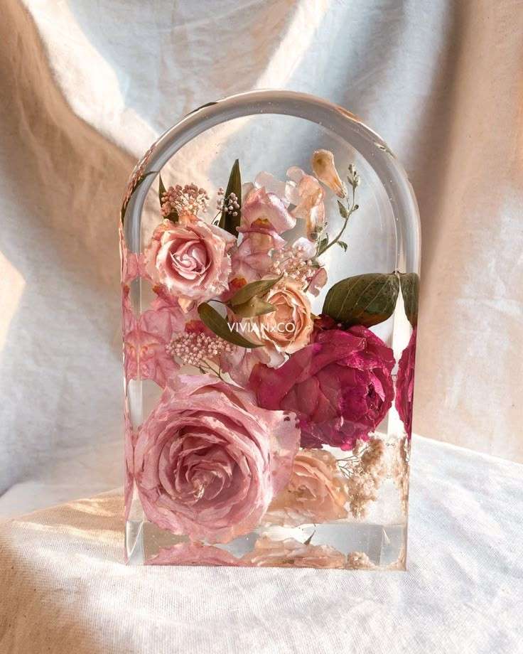Dome Keepsake Frame