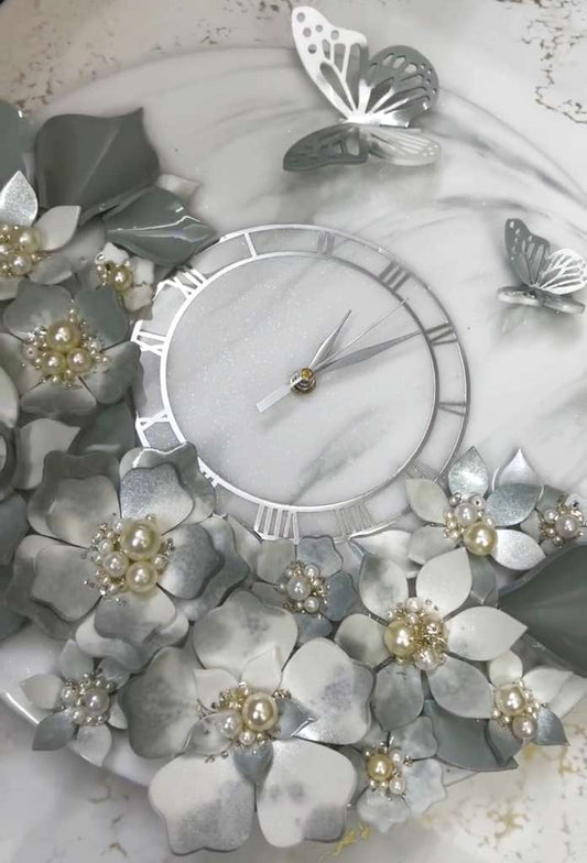 3D Floral Pearl Clock